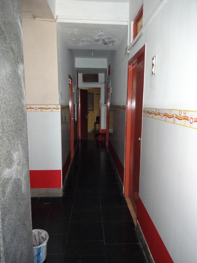 Hotel Ammu Palace Csennai Kültér fotó